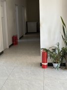 <b>他说之前正在病院</b>